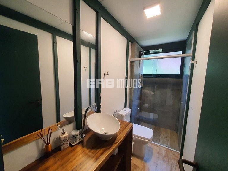 Casa com vista para o mar, na praia do Félix, em Ubatuba