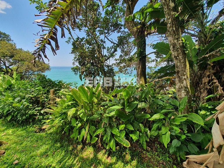 Casa com vista para o mar, na praia do Félix, em Ubatuba