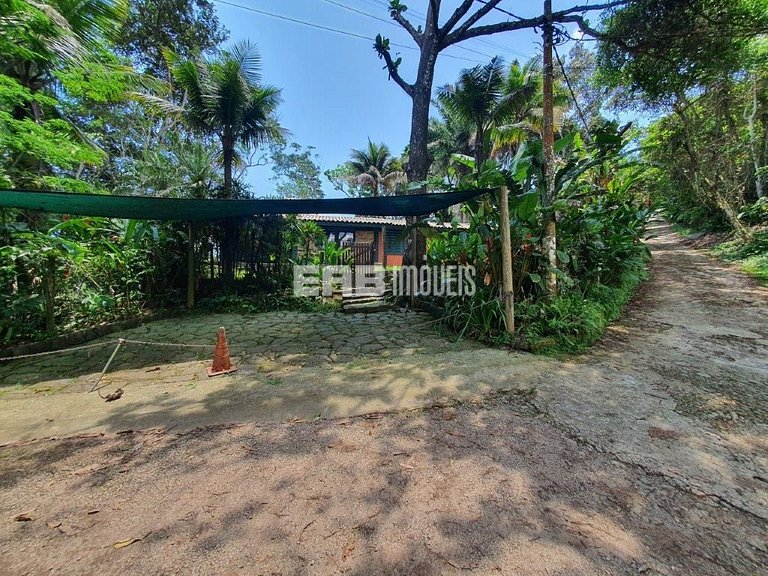 Casa com vista para o mar, na praia do Félix, em Ubatuba