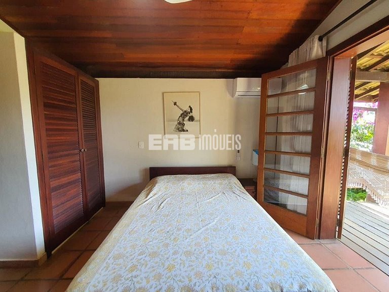 Casa com 5 suítes para locação na Praia de Itamambuca