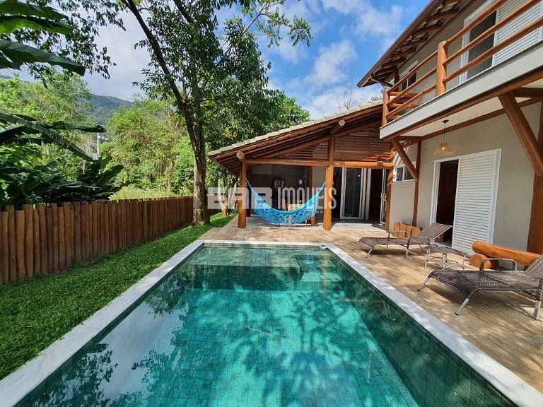 Casa com piscina aquecida, para temporada na Praia de Itamam