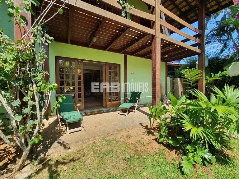 Casa com 5 suítes para locação na Praia de Itamambuca