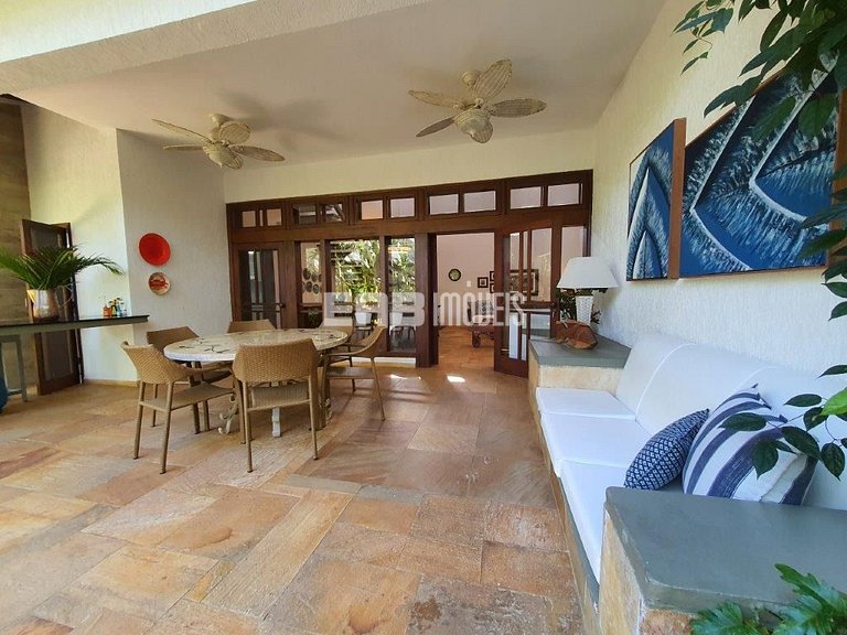 Casa a 20m do mar para temporada em Itamambuca