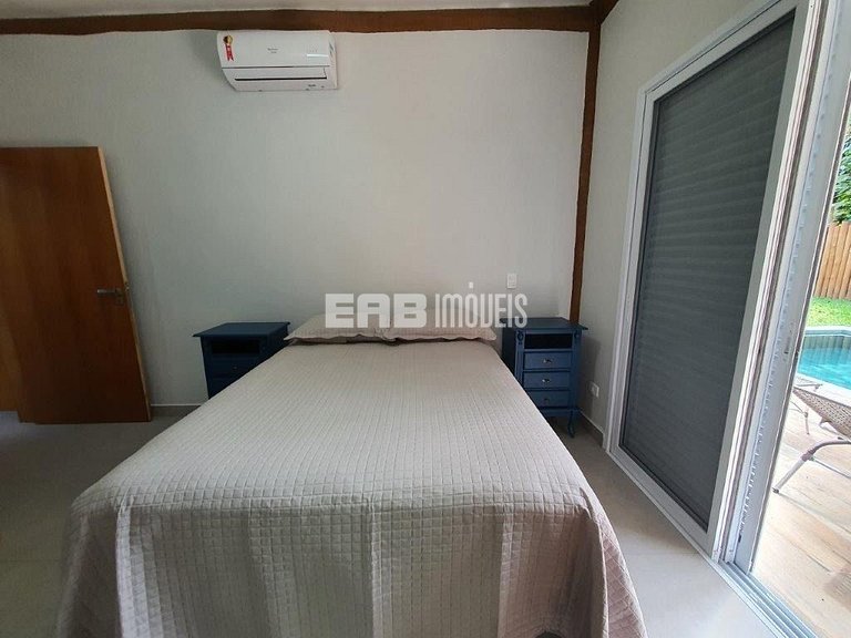 Casa com piscina aquecida, para temporada na Praia de Itamam