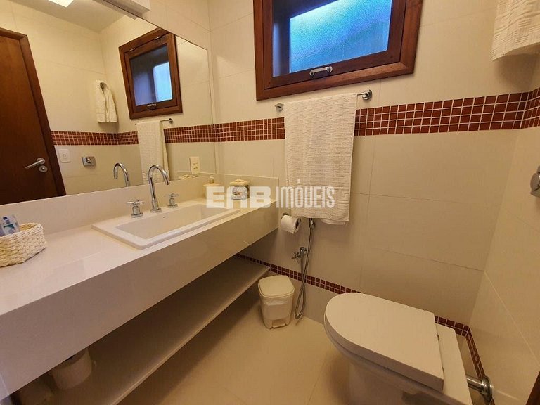 Casa a 20m do mar para temporada em Itamambuca