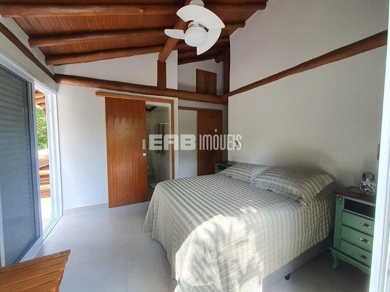 Casa com piscina aquecida, para temporada na Praia de Itamam