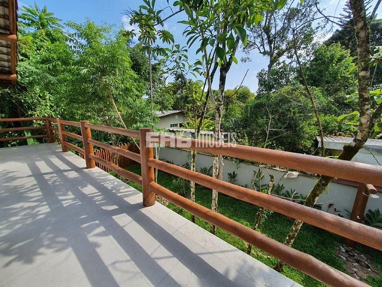 Casa com piscina aquecida, para temporada na Praia de Itamam