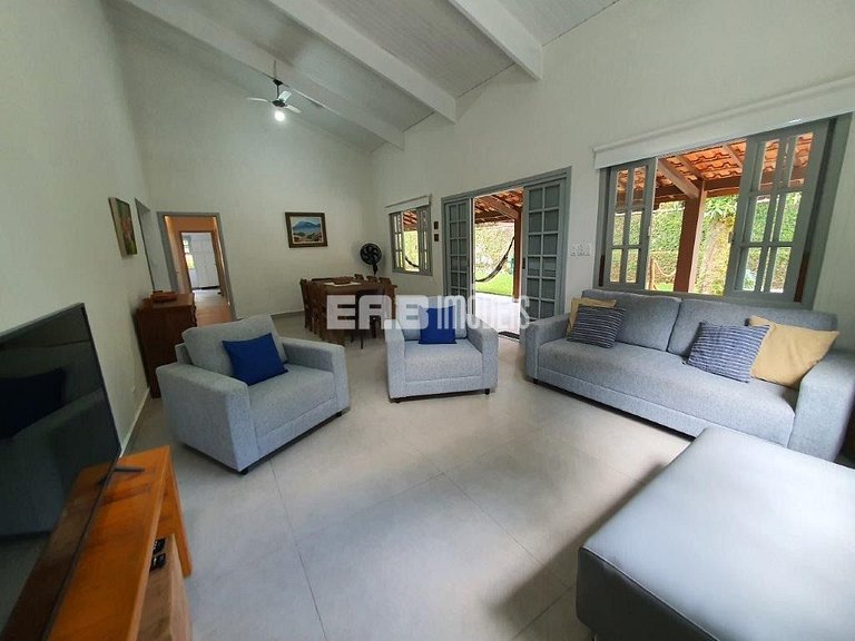 Casa para 10 pessoas na praia de Itamambuca