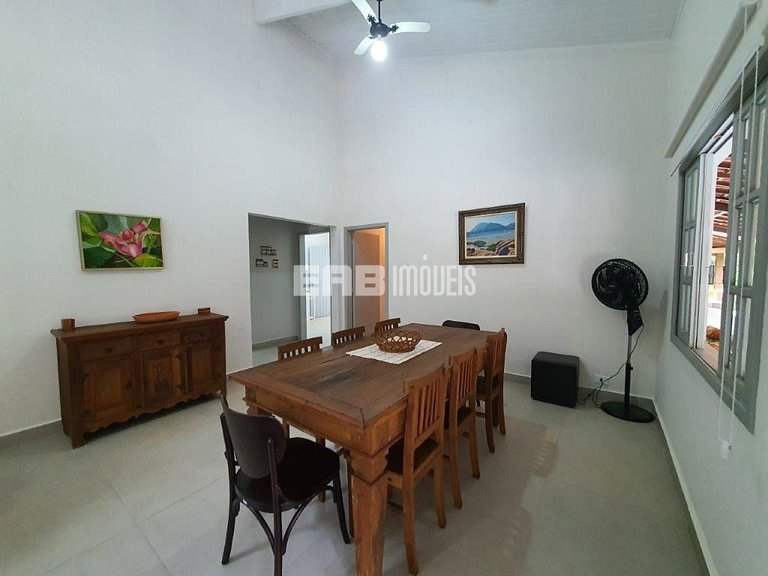 Casa para 10 pessoas na praia de Itamambuca