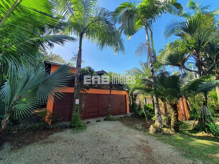 Segunda casa a partir da praia, para temporada em Itamambuca