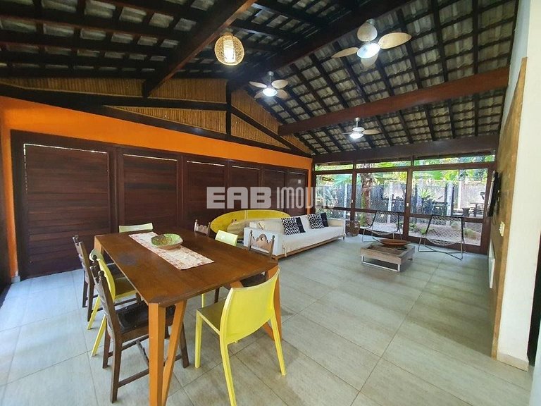 Segunda casa a partir da praia, para temporada em Itamambuca