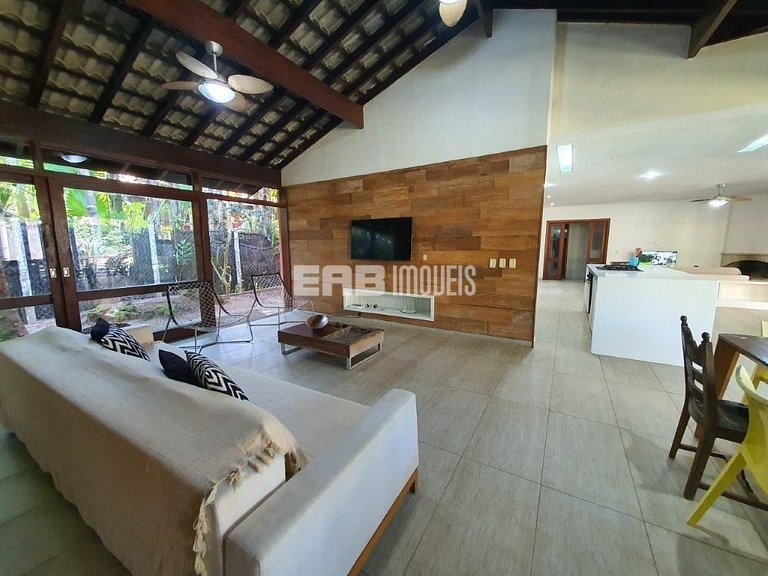 Segunda casa a partir da praia, para temporada em Itamambuca