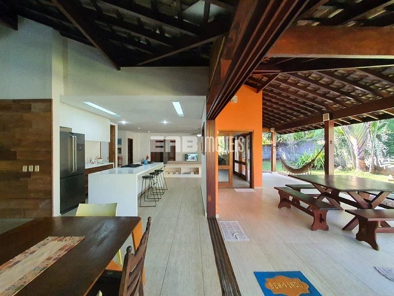 Segunda casa a partir da praia, para temporada em Itamambuca