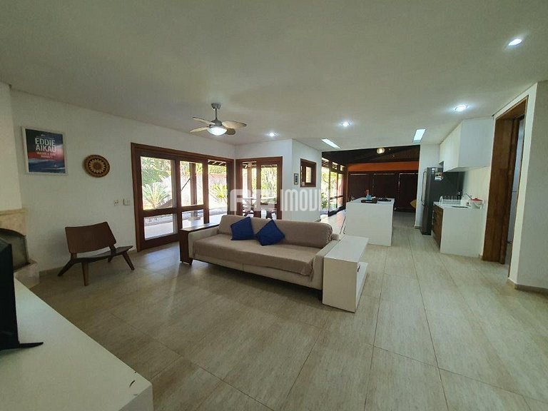 Segunda casa a partir da praia, para temporada em Itamambuca