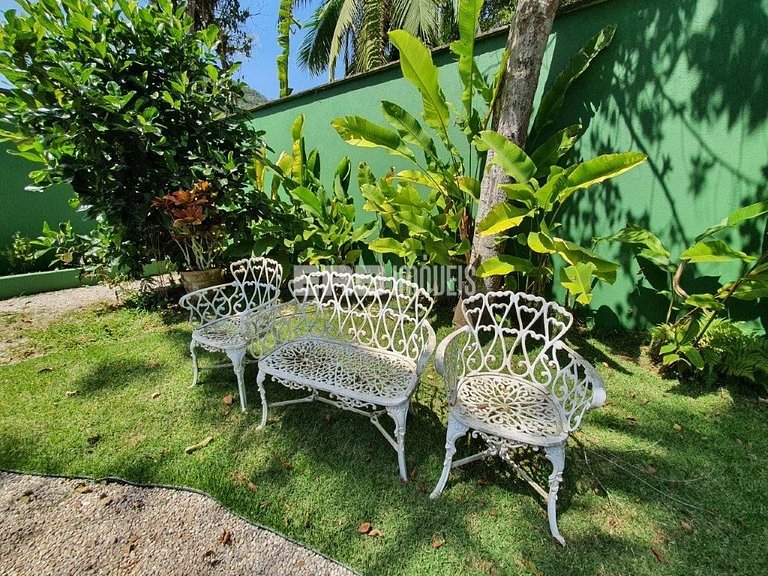 Casa com piscina, para 8 pessoas