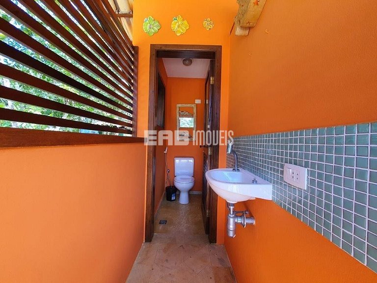 Casa com piscina, para 8 pessoas