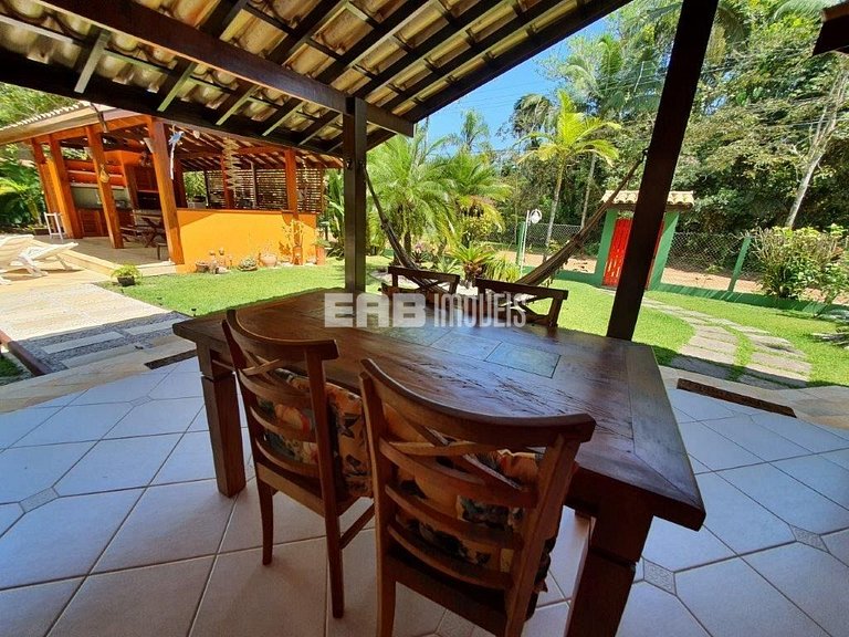 Casa com piscina, para 8 pessoas