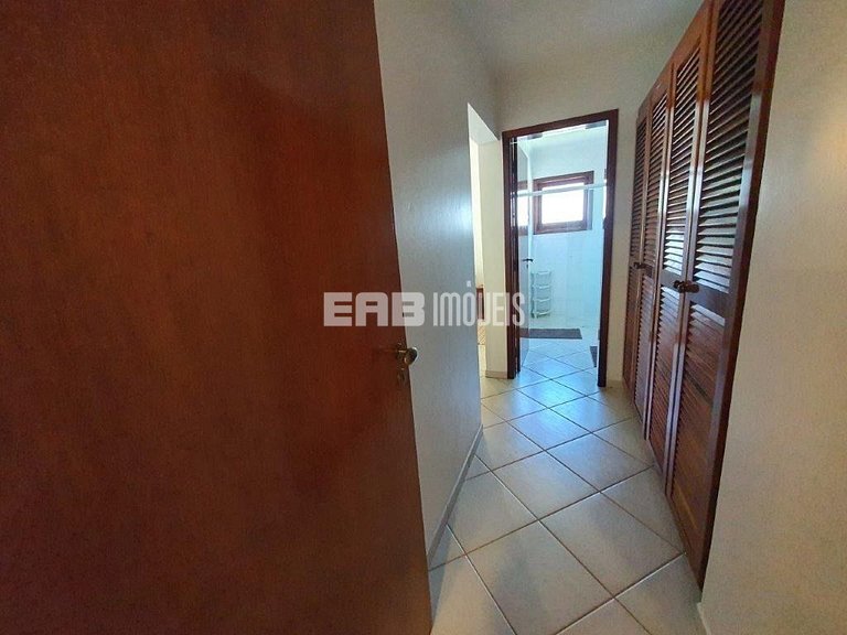 Casa com piscina, para 8 pessoas