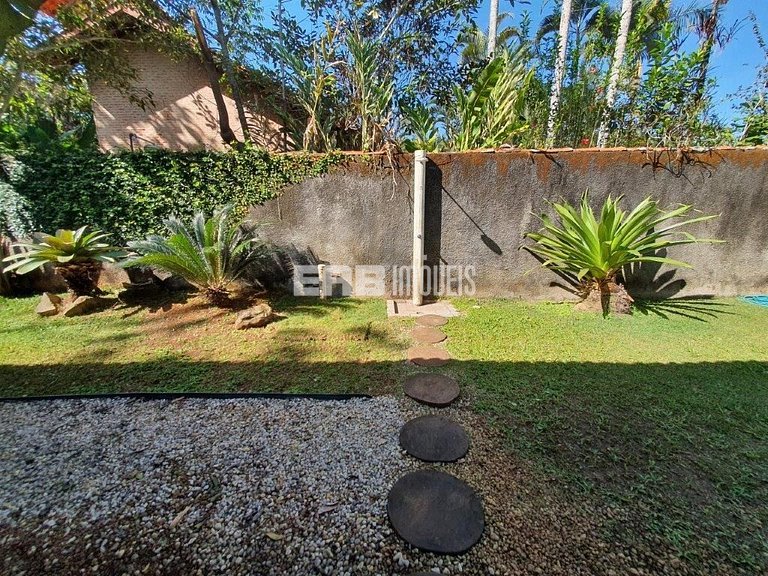 Segunda casa a partir da praia, para temporada em Itamambuca