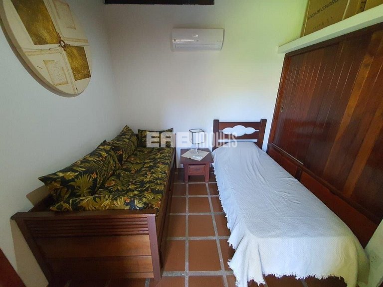 Casa com 3 dormitórios e churrasqueira na praia de Itamambuc