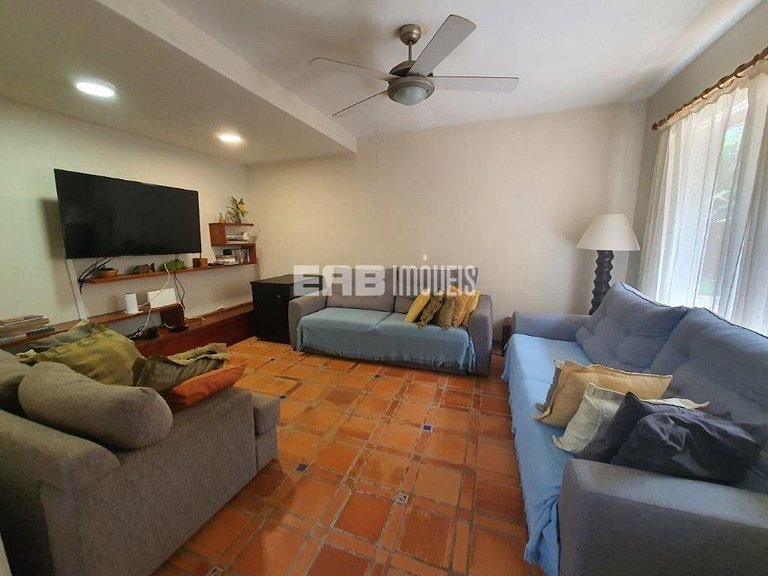 Casa com piscina aquecida, para temporada na Praia de Itamam