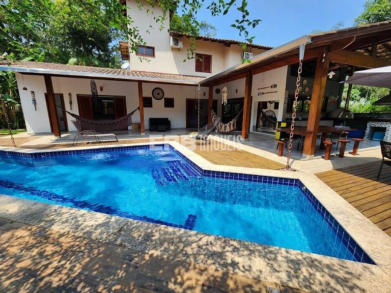 Casa para 12 pessoas em Itamambuca