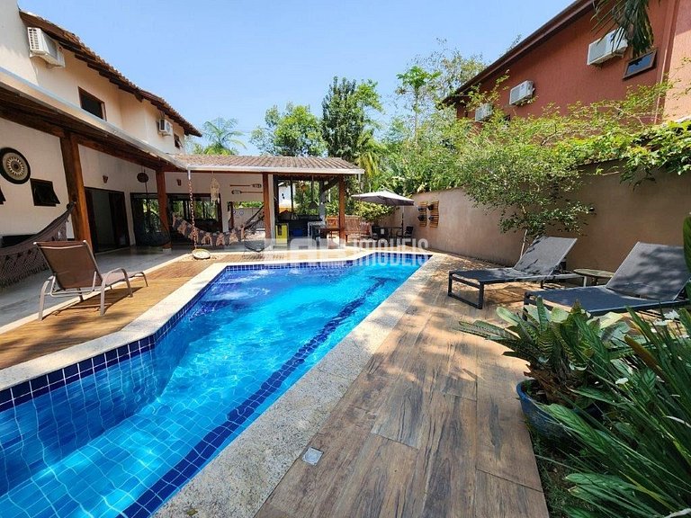 Casa para 12 pessoas em Itamambuca