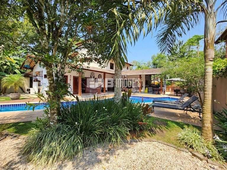 Casa para 12 pessoas em Itamambuca