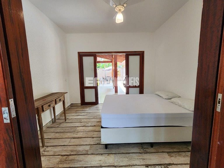 Casa para 12 pessoas em Itamambuca