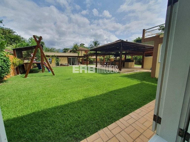 Casa com piscina aquecida, para temporada na Praia de Itamam