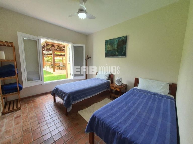 Casa com piscina aquecida, para temporada na Praia de Itamam