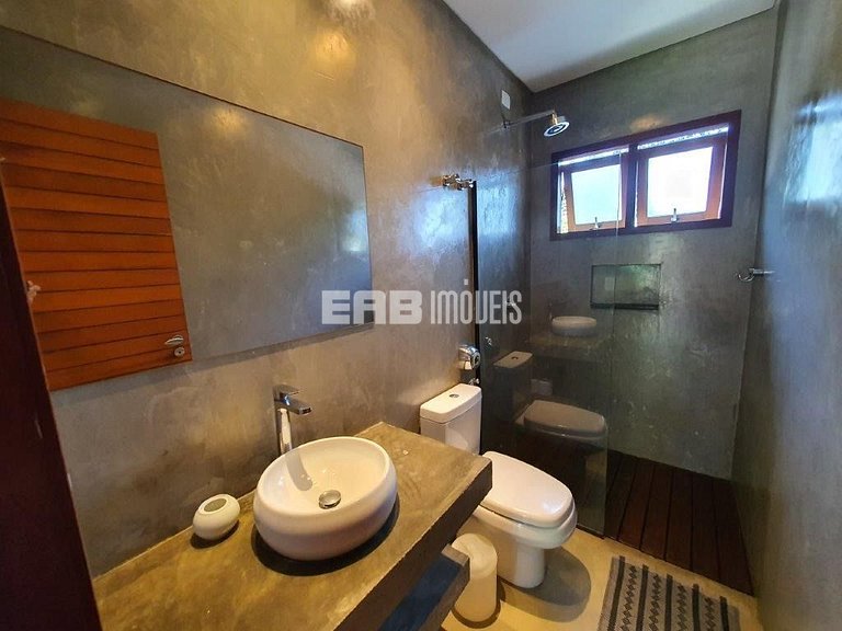 Casa sustentável a 70m da praia de Itamambuca