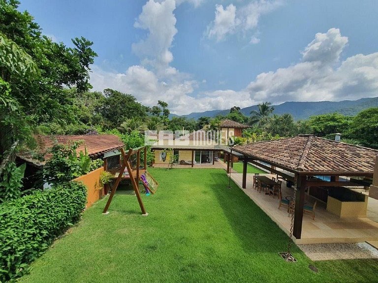 Casa com piscina aquecida, para temporada na Praia de Itamam