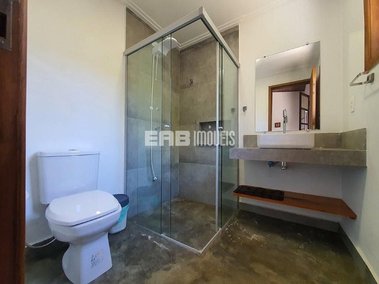 Casa a 130m do mar para locação de temporada em Itamambuca,