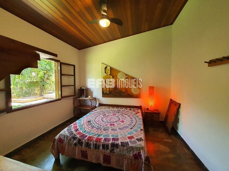 Casa a 130m do mar para locação de temporada em Itamambuca,