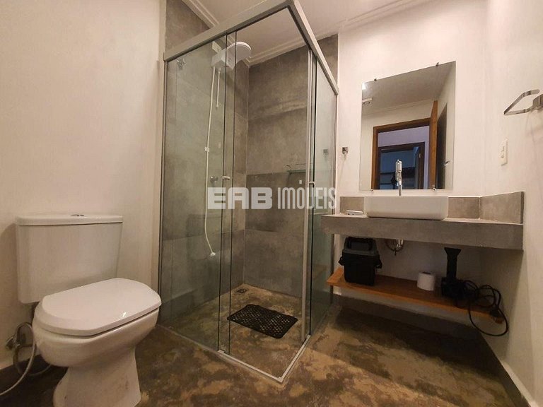 Casa a 130m do mar para locação de temporada em Itamambuca,