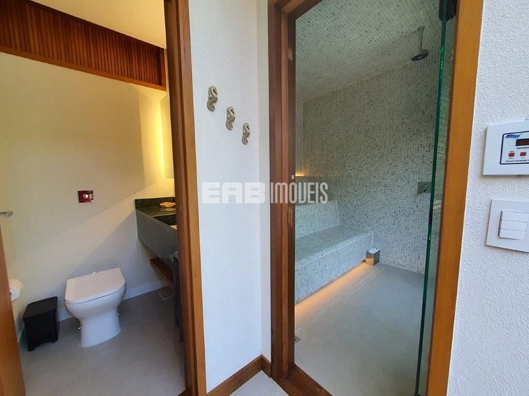 Casa de alto padrão com piscina, jacuzzi aquecida, sauna e c