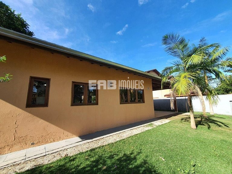 Linda casa na Praia de Itamambuca!