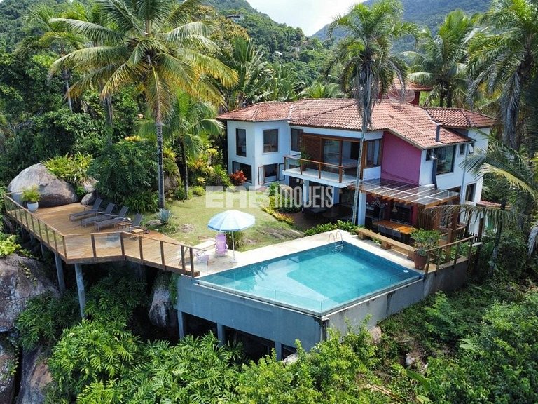 Casa de tirar o fôlego na praia do Félix, Ubatuba
