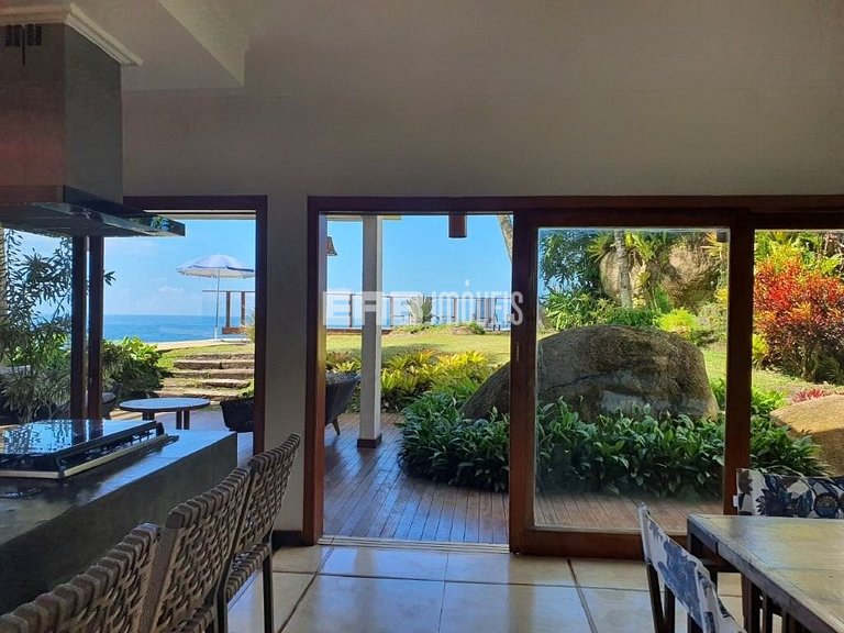 Casa de tirar o fôlego na praia do Félix, Ubatuba