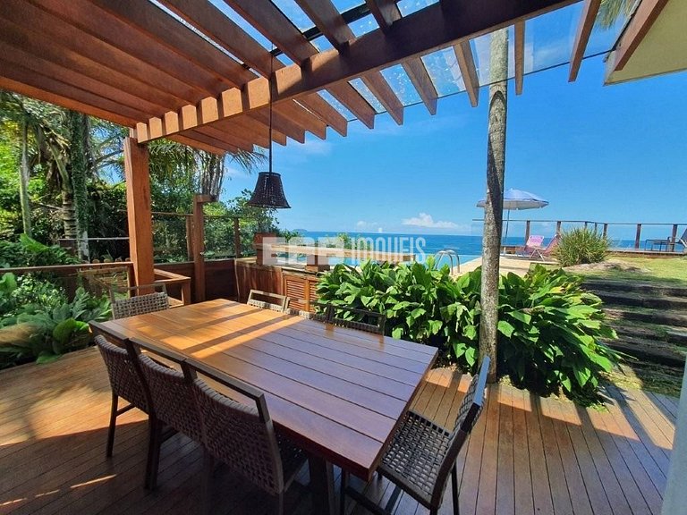 Casa de tirar o fôlego na praia do Félix, Ubatuba