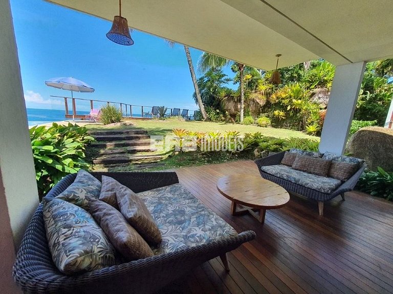 Casa de tirar o fôlego na praia do Félix, Ubatuba