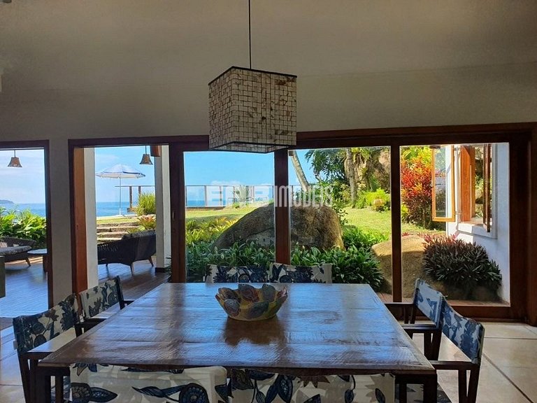 Casa de tirar o fôlego na praia do Félix, Ubatuba