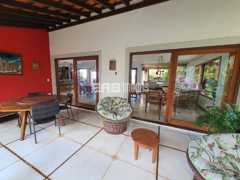 Casa de tirar o fôlego na praia do Félix, Ubatuba