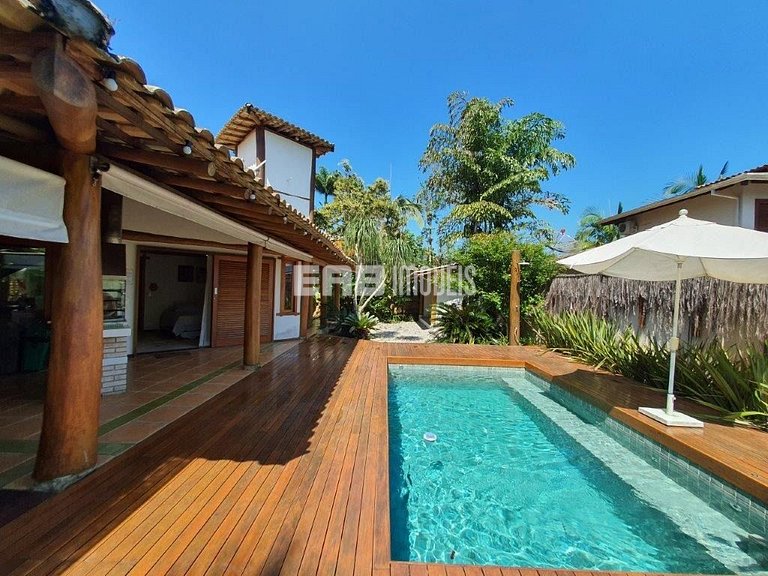 Casa charmosa e aconhegante a 150m da praia de Itamambuca