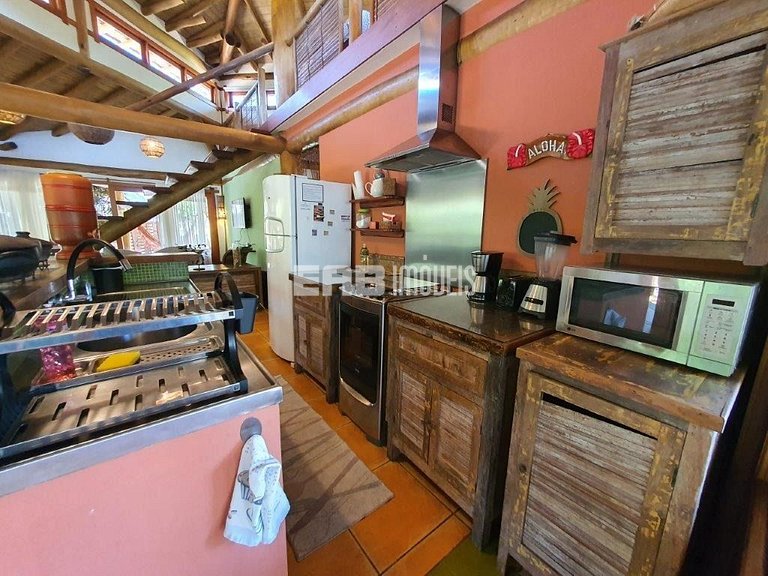 Casa charmosa e aconhegante a 150m da praia de Itamambuca