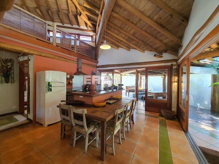 Casa charmosa e aconhegante a 150m da praia de Itamambuca