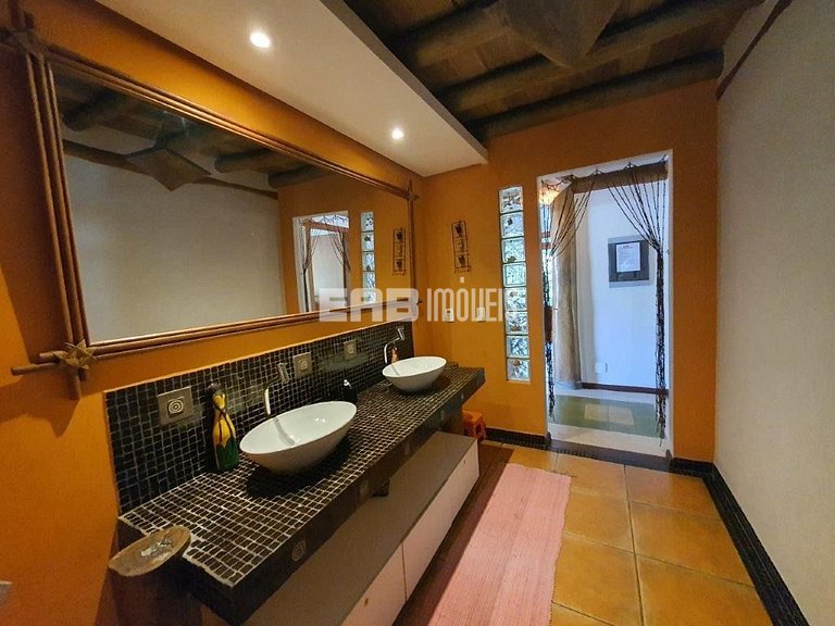 Casa charmosa e aconhegante a 150m da praia de Itamambuca