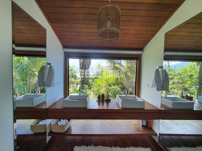 Casa de tirar o fôlego na praia do Félix, Ubatuba