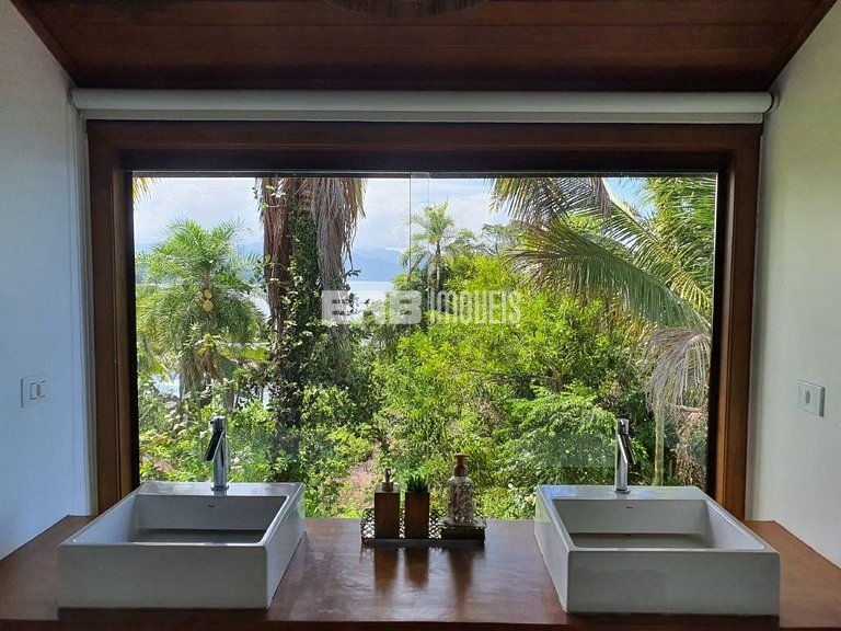 Casa de tirar o fôlego na praia do Félix, Ubatuba